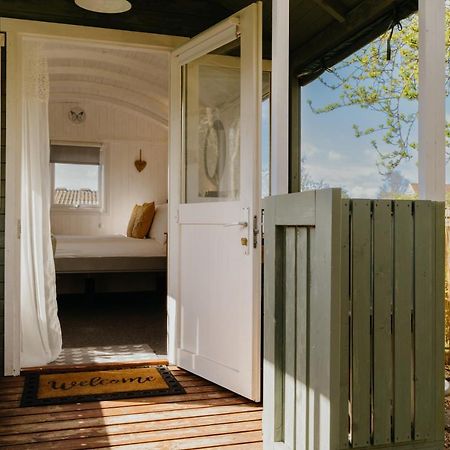 Little England Retreats - Cottage, Yurt And Shepherd Huts Othery Exterior foto