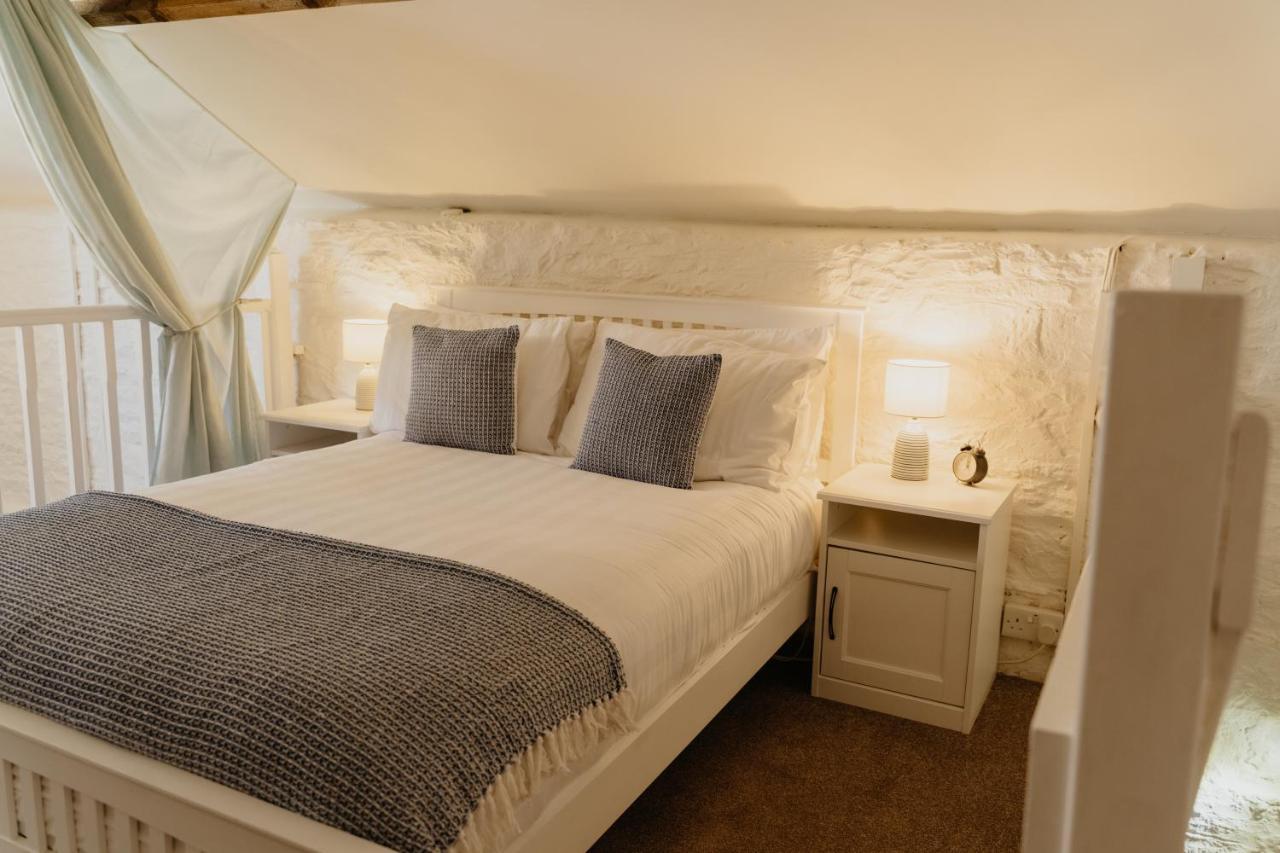 Little England Retreats - Cottage, Yurt And Shepherd Huts Othery Exterior foto