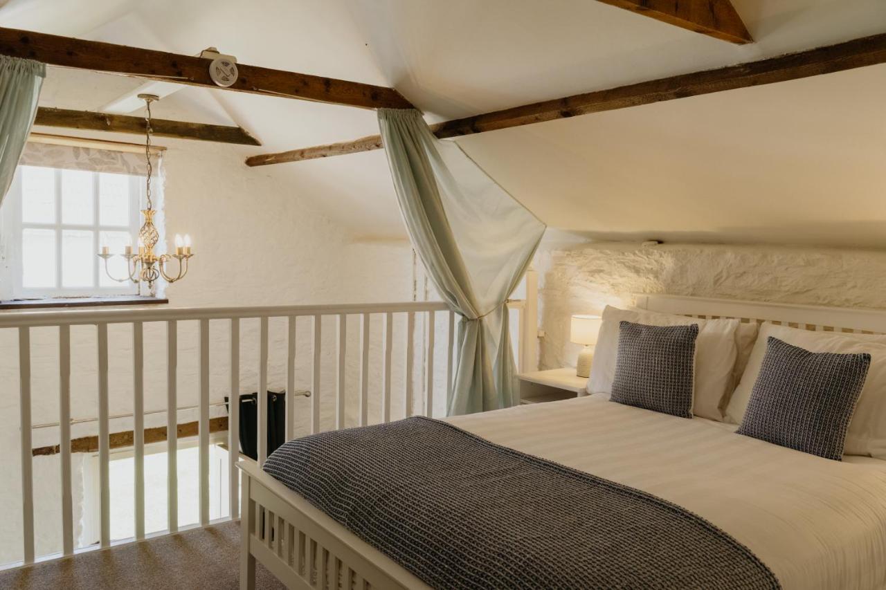 Little England Retreats - Cottage, Yurt And Shepherd Huts Othery Exterior foto