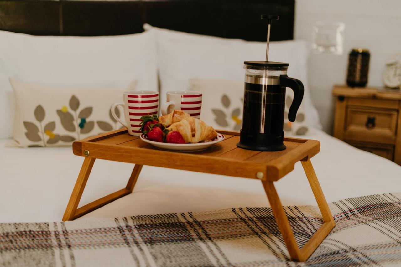 Little England Retreats - Cottage, Yurt And Shepherd Huts Othery Exterior foto