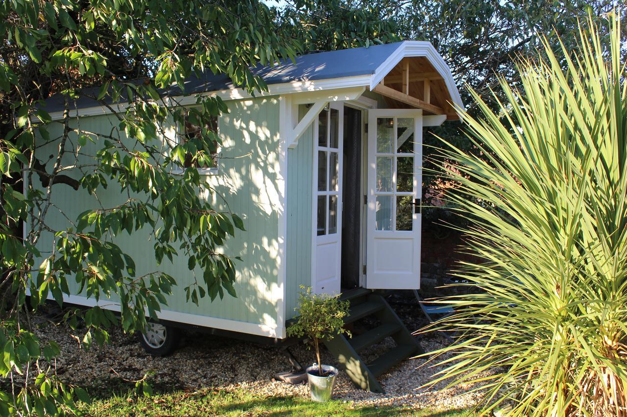 Little England Retreats - Cottage, Yurt And Shepherd Huts Othery Exterior foto